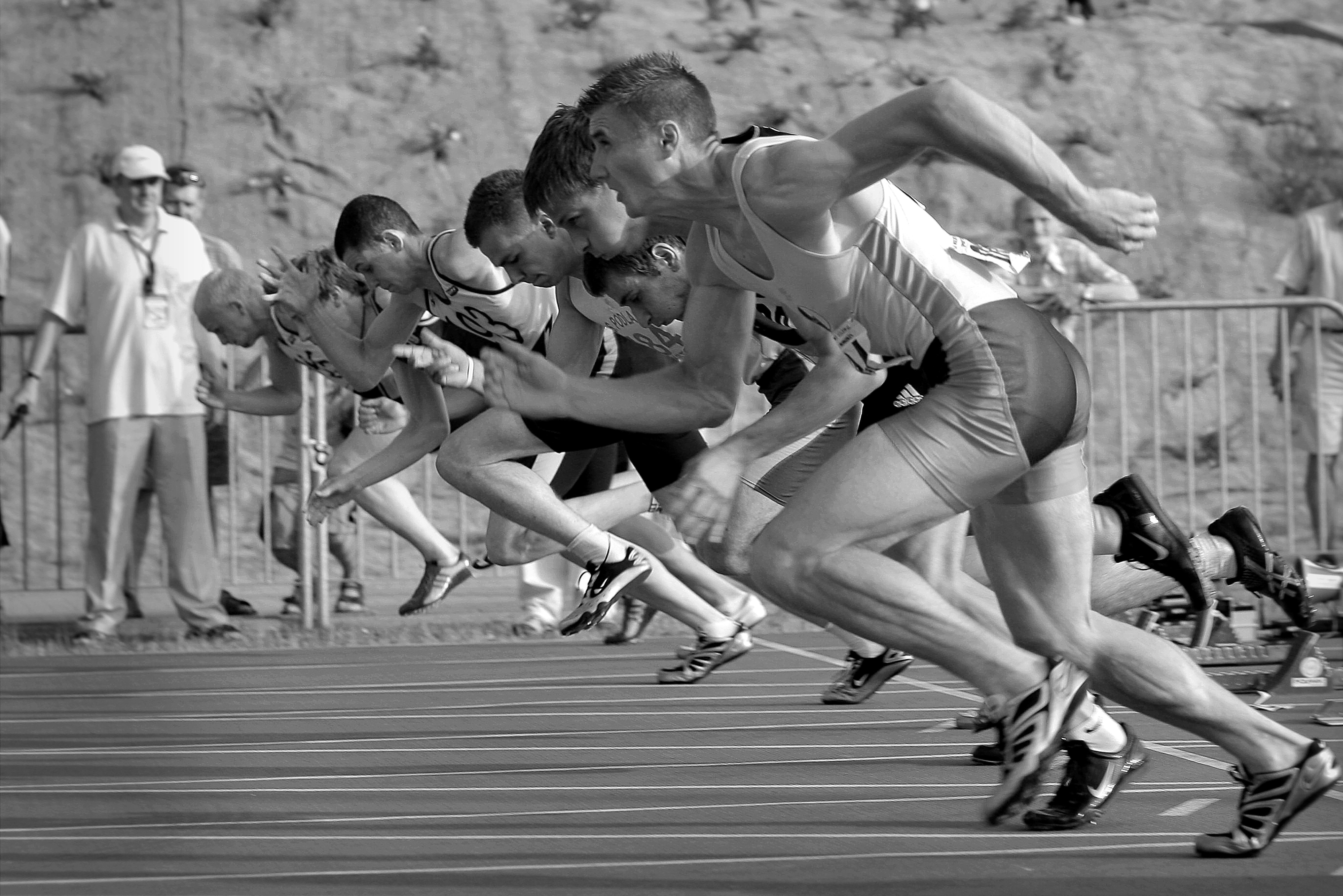 athletes-athletics-black-and-white-34514